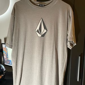 Vintage volcom T-shirt